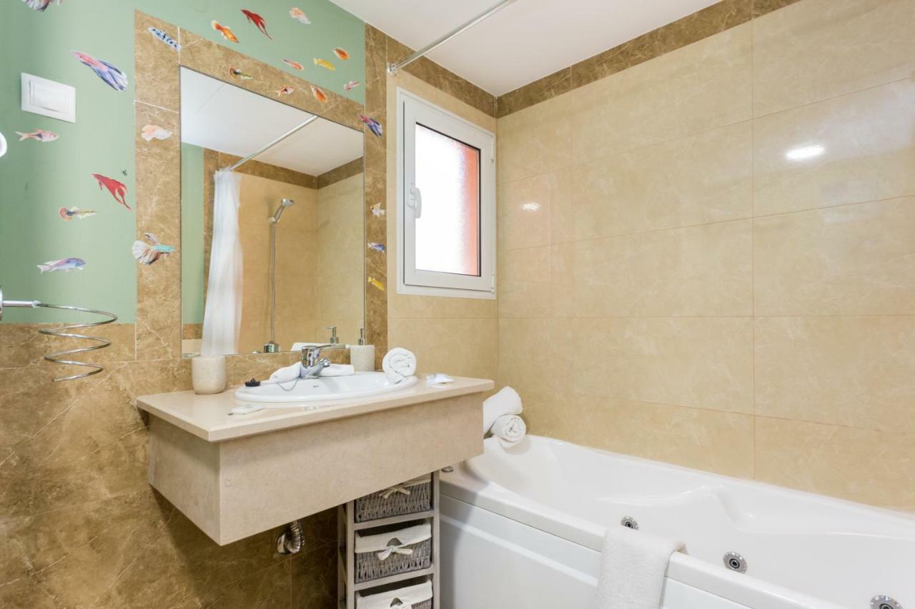 Tropical Beach Apartment Litoralmar Portimão Exteriör bild
